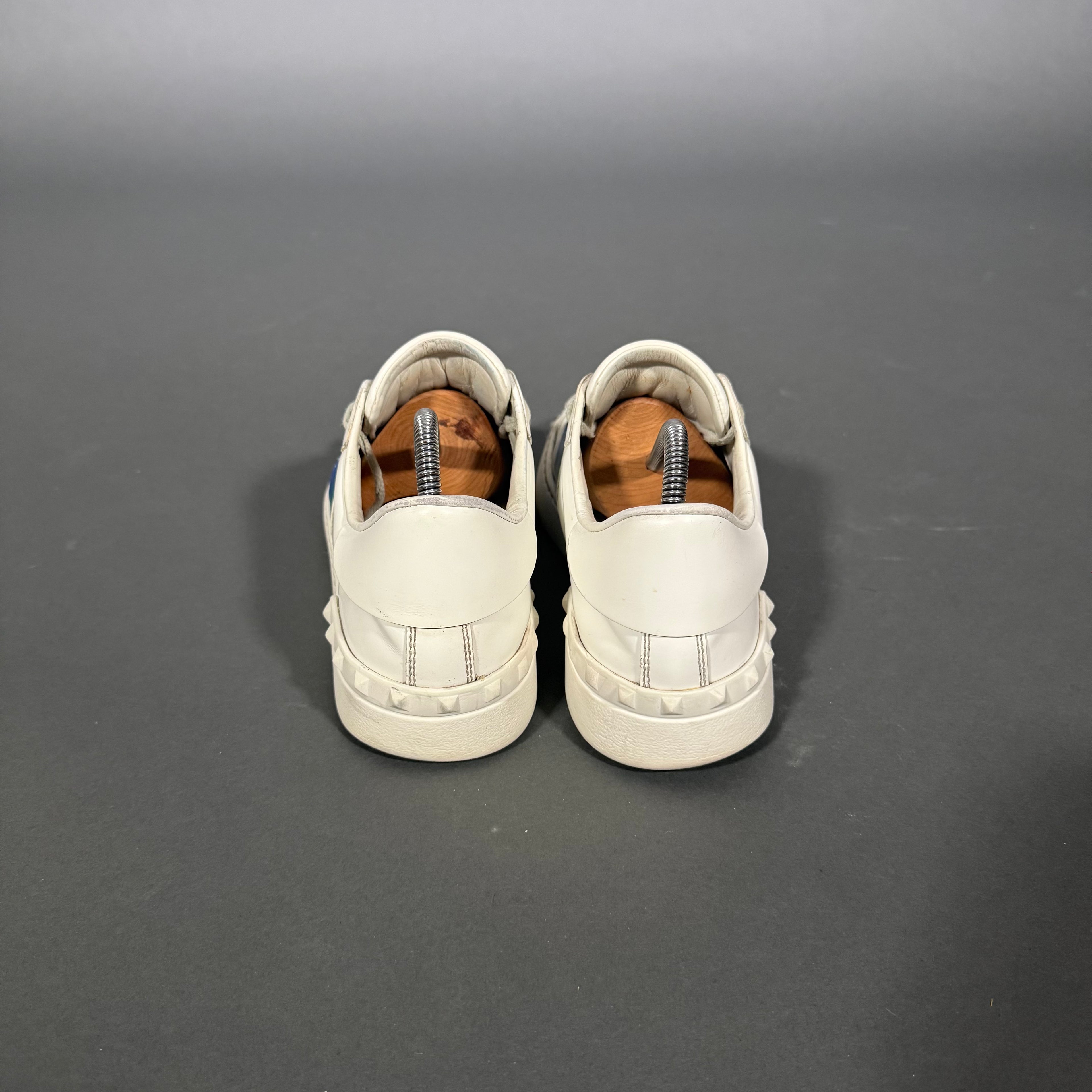 Valentino Open Monogram - 43